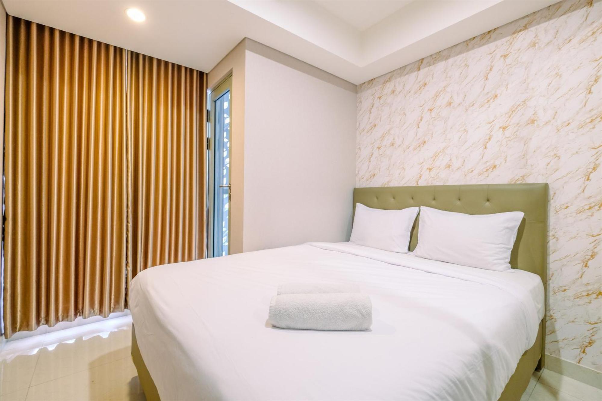 Apartment Stylish 1br At Gold Coast By Travelio Jakarta